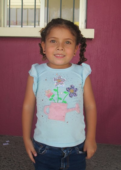 Help Annie Georgina by becoming a child sponsor. Sponsoring a child is a rewarding and heartwarming experience.