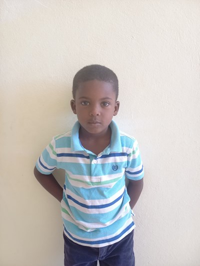 Help Liams Asiel by becoming a child sponsor. Sponsoring a child is a rewarding and heartwarming experience.