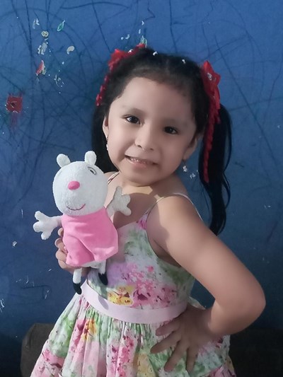 Help Dayanara Valentina by becoming a child sponsor. Sponsoring a child is a rewarding and heartwarming experience.