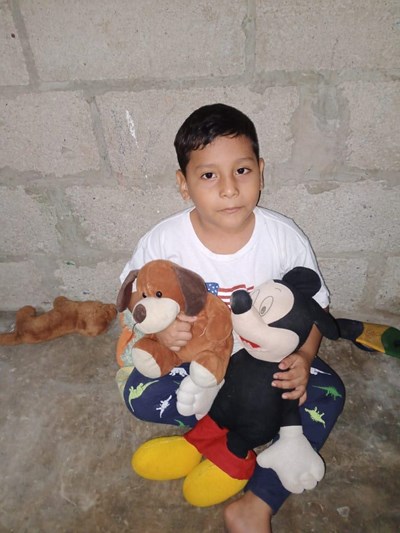 Help Aiden Adiel by becoming a child sponsor. Sponsoring a child is a rewarding and heartwarming experience.