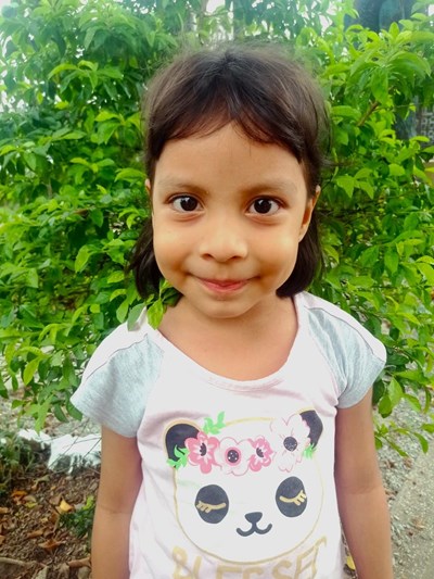 Help Melanie Ailyn by becoming a child sponsor. Sponsoring a child is a rewarding and heartwarming experience.