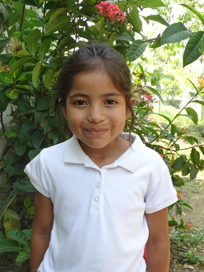 Help Andrea Gisselle by becoming a child sponsor. Sponsoring a child is a rewarding and heartwarming experience.
