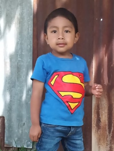 Help Jonatan Armando by becoming a child sponsor. Sponsoring a child is a rewarding and heartwarming experience.