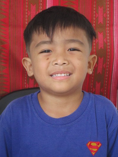 Help Rain G. by becoming a child sponsor. Sponsoring a child is a rewarding and heartwarming experience.