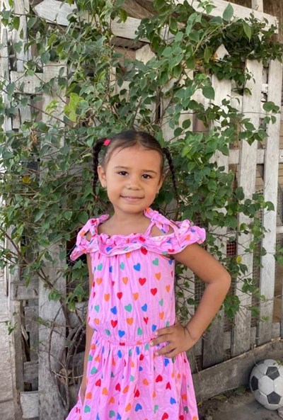 Help Halanna Sofia by becoming a child sponsor. Sponsoring a child is a rewarding and heartwarming experience.