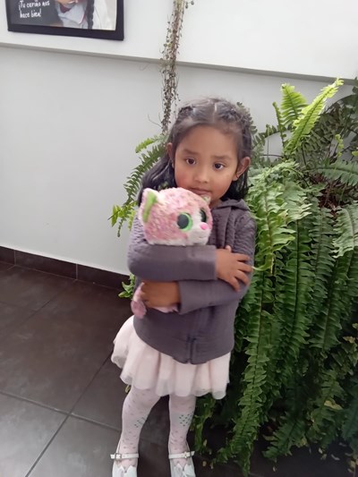 Help Aitana Paola by becoming a child sponsor. Sponsoring a child is a rewarding and heartwarming experience.