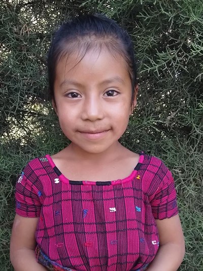 Help Kimberly Manuela by becoming a child sponsor. Sponsoring a child is a rewarding and heartwarming experience.