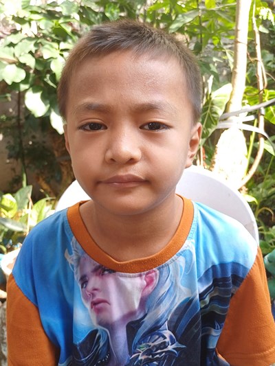 Help Alden O. by becoming a child sponsor. Sponsoring a child is a rewarding and heartwarming experience.