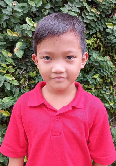 Help Mark Jay A. by becoming a child sponsor. Sponsoring a child is a rewarding and heartwarming experience.