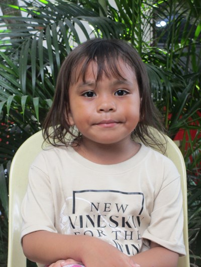 Help Khizeah Marniella B. by becoming a child sponsor. Sponsoring a child is a rewarding and heartwarming experience.