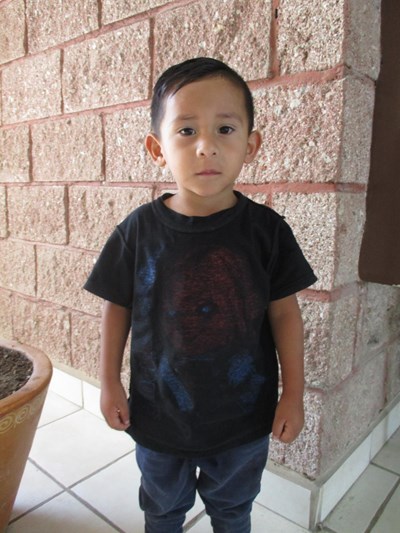 Help Edgar Tadeo by becoming a child sponsor. Sponsoring a child is a rewarding and heartwarming experience.