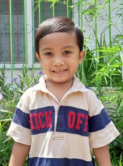 Help Jan Ethan M. by becoming a child sponsor. Sponsoring a child is a rewarding and heartwarming experience.