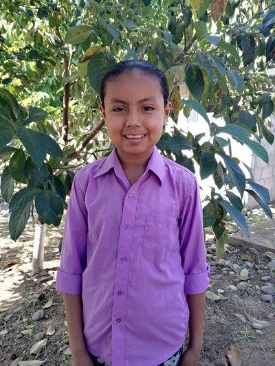 Help Flora Yoeli by becoming a child sponsor. Sponsoring a child is a rewarding and heartwarming experience.