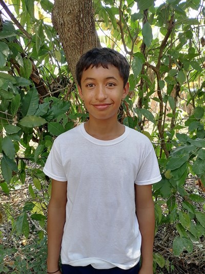 Help Yester Jaciel by becoming a child sponsor. Sponsoring a child is a rewarding and heartwarming experience.