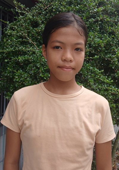 Help Queen Kianna L. by becoming a child sponsor. Sponsoring a child is a rewarding and heartwarming experience.