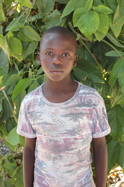 Help Mapalo by becoming a child sponsor. Sponsoring a child is a rewarding and heartwarming experience.