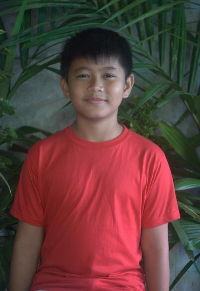 Help Yhuan Joseph B. by becoming a child sponsor. Sponsoring a child is a rewarding and heartwarming experience.