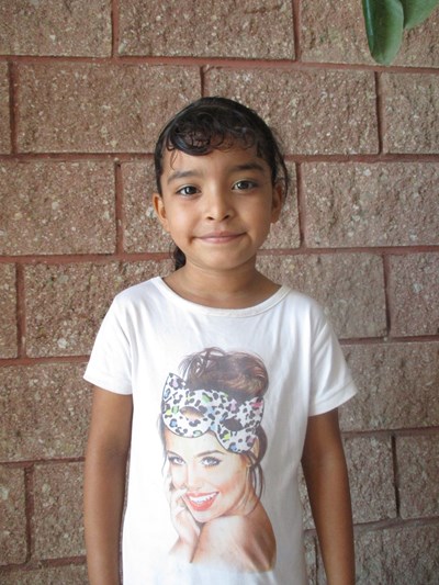 Help Melany Isabel by becoming a child sponsor. Sponsoring a child is a rewarding and heartwarming experience.