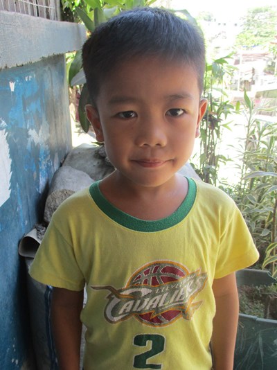 Help Jhuzzferr M. by becoming a child sponsor. Sponsoring a child is a rewarding and heartwarming experience.