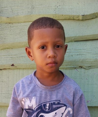 Help Jeudy by becoming a child sponsor. Sponsoring a child is a rewarding and heartwarming experience.