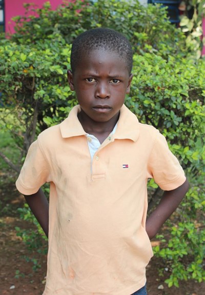 Help Mubanga by becoming a child sponsor. Sponsoring a child is a rewarding and heartwarming experience.