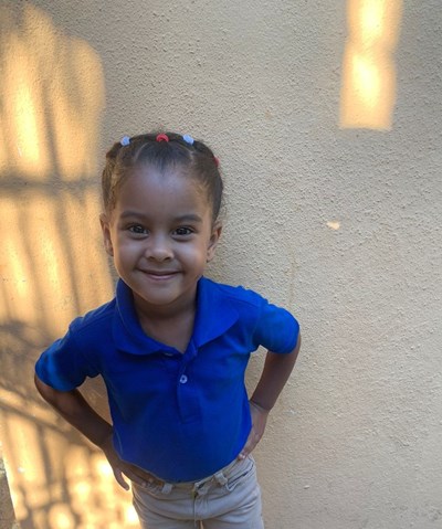 Help Loanny Charlotte by becoming a child sponsor. Sponsoring a child is a rewarding and heartwarming experience.