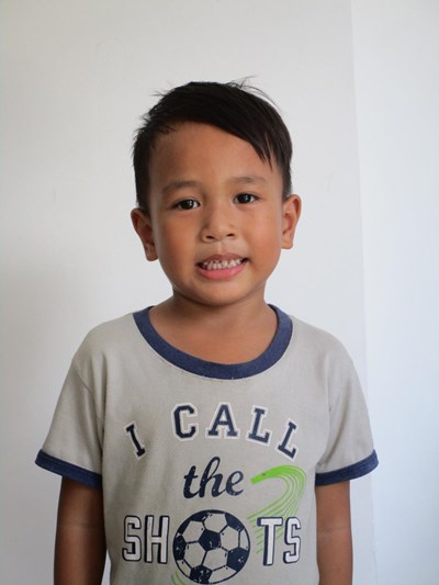 Help Zorren Mark M. by becoming a child sponsor. Sponsoring a child is a rewarding and heartwarming experience.