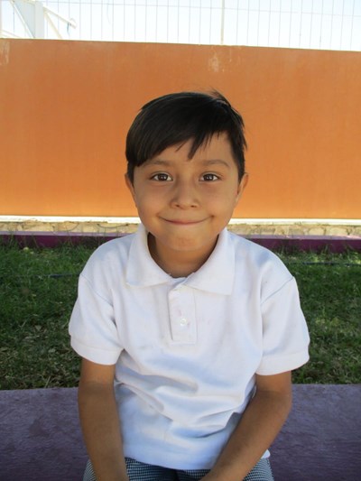 Help Alexis Tadeo by becoming a child sponsor. Sponsoring a child is a rewarding and heartwarming experience.