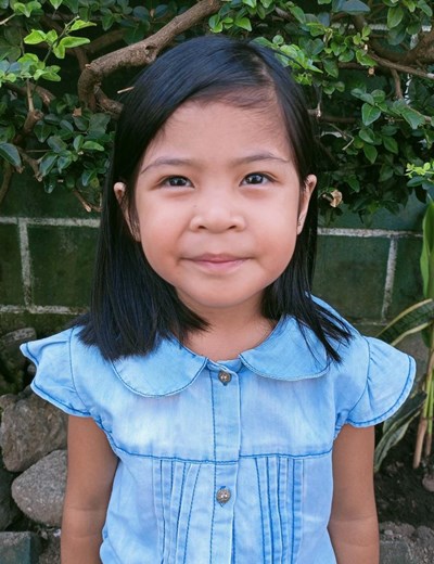 Help Cataleya L. by becoming a child sponsor. Sponsoring a child is a rewarding and heartwarming experience.