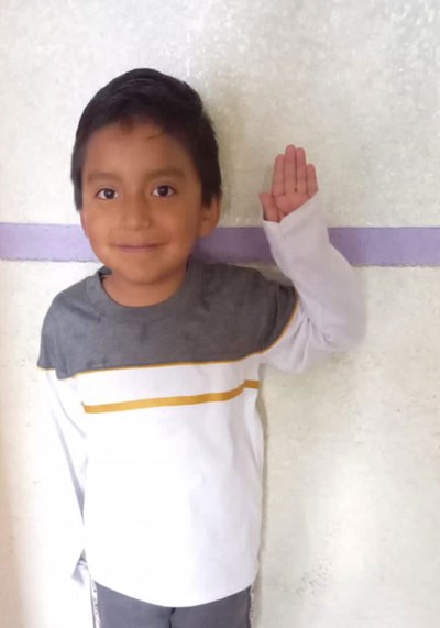 Help Raul Marcelo by becoming a child sponsor. Sponsoring a child is a rewarding and heartwarming experience.