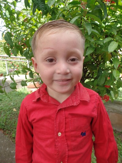 Help Anthony Jared by becoming a child sponsor. Sponsoring a child is a rewarding and heartwarming experience.