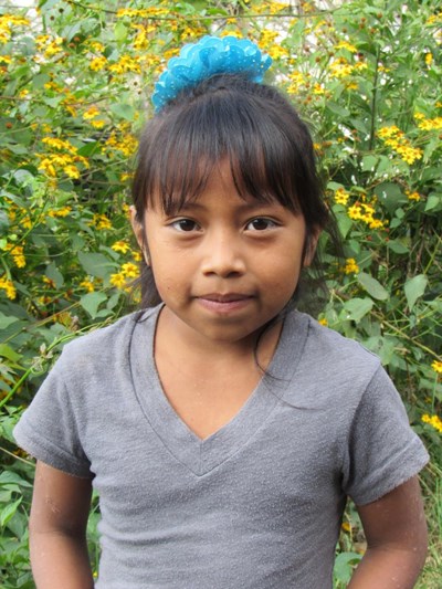 Help Yaralis Maite by becoming a child sponsor. Sponsoring a child is a rewarding and heartwarming experience.