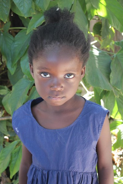 Help Michelle by becoming a child sponsor. Sponsoring a child is a rewarding and heartwarming experience.