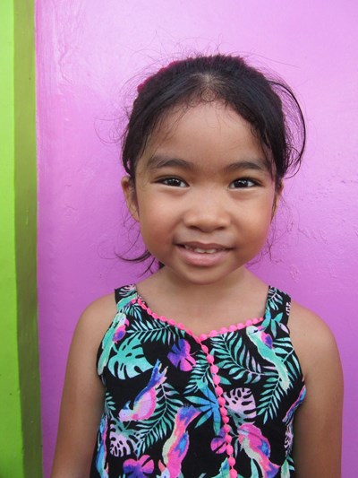 Help Rica Gail H. by becoming a child sponsor. Sponsoring a child is a rewarding and heartwarming experience.