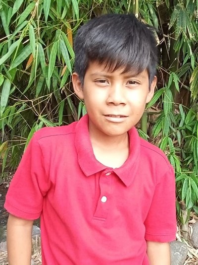Help Rudy Estuardo by becoming a child sponsor. Sponsoring a child is a rewarding and heartwarming experience.