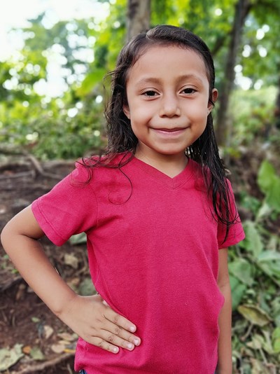 Help Wendy Elizabeth by becoming a child sponsor. Sponsoring a child is a rewarding and heartwarming experience.