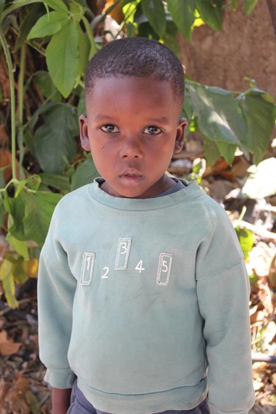 Help Prosper by becoming a child sponsor. Sponsoring a child is a rewarding and heartwarming experience.