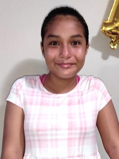 Help Debbie Valentina by becoming a child sponsor. Sponsoring a child is a rewarding and heartwarming experience.