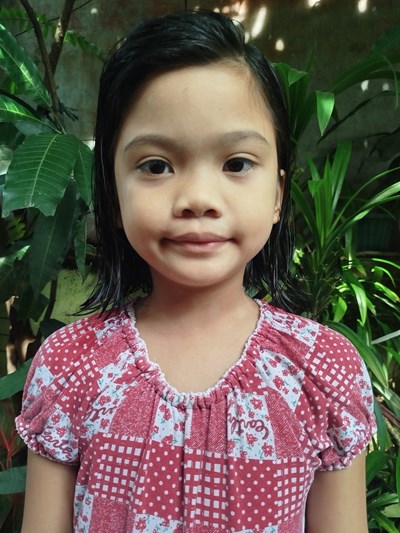 Help Princess Miracle B. by becoming a child sponsor. Sponsoring a child is a rewarding and heartwarming experience.