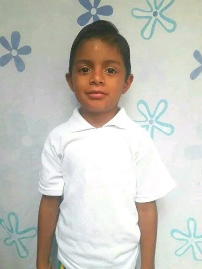 Help Erick Yeshua by becoming a child sponsor. Sponsoring a child is a rewarding and heartwarming experience.