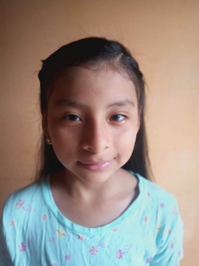 Help Carolina Brianna by becoming a child sponsor. Sponsoring a child is a rewarding and heartwarming experience.