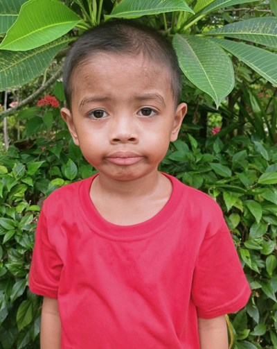 Help Vincent G. by becoming a child sponsor. Sponsoring a child is a rewarding and heartwarming experience.