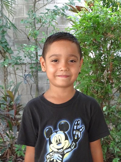 Help Jorge Adonai by becoming a child sponsor. Sponsoring a child is a rewarding and heartwarming experience.