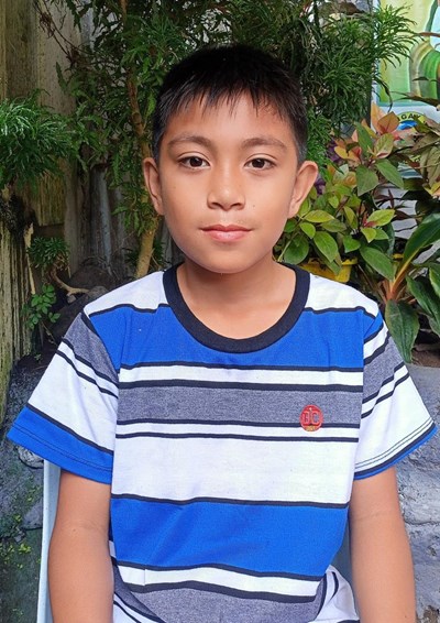 Help Reniel C. by becoming a child sponsor. Sponsoring a child is a rewarding and heartwarming experience.