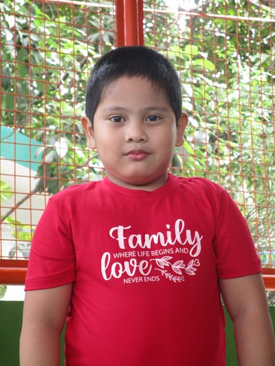 Help Rosalio Iv N. by becoming a child sponsor. Sponsoring a child is a rewarding and heartwarming experience.