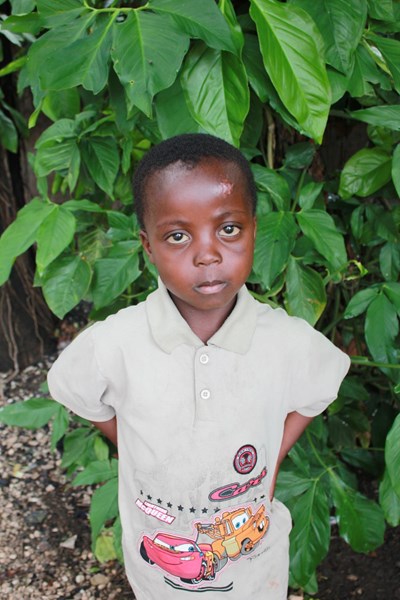 Help Titus by becoming a child sponsor. Sponsoring a child is a rewarding and heartwarming experience.