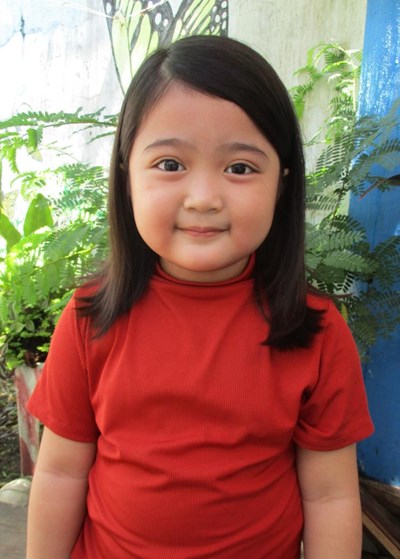 Help Hanna Dawn M. by becoming a child sponsor. Sponsoring a child is a rewarding and heartwarming experience.