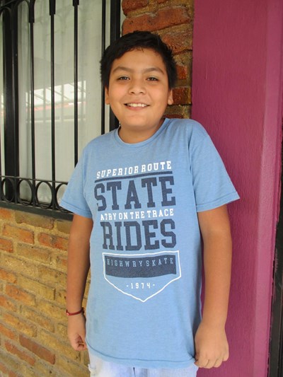 Help Cristian by becoming a child sponsor. Sponsoring a child is a rewarding and heartwarming experience.