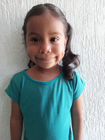 Help Michelle Yatziry by becoming a child sponsor. Sponsoring a child is a rewarding and heartwarming experience.