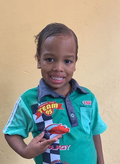 Help Jarlan David by becoming a child sponsor. Sponsoring a child is a rewarding and heartwarming experience.